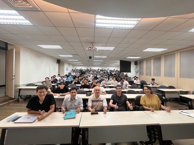 ➠<國際交流> 專題講座-Prof. Rob Maunder圖片